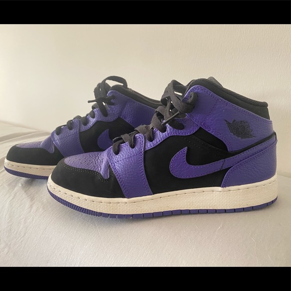 Jordan Shoes | Air Jordan Mid Blackdark Concord | Poshmark